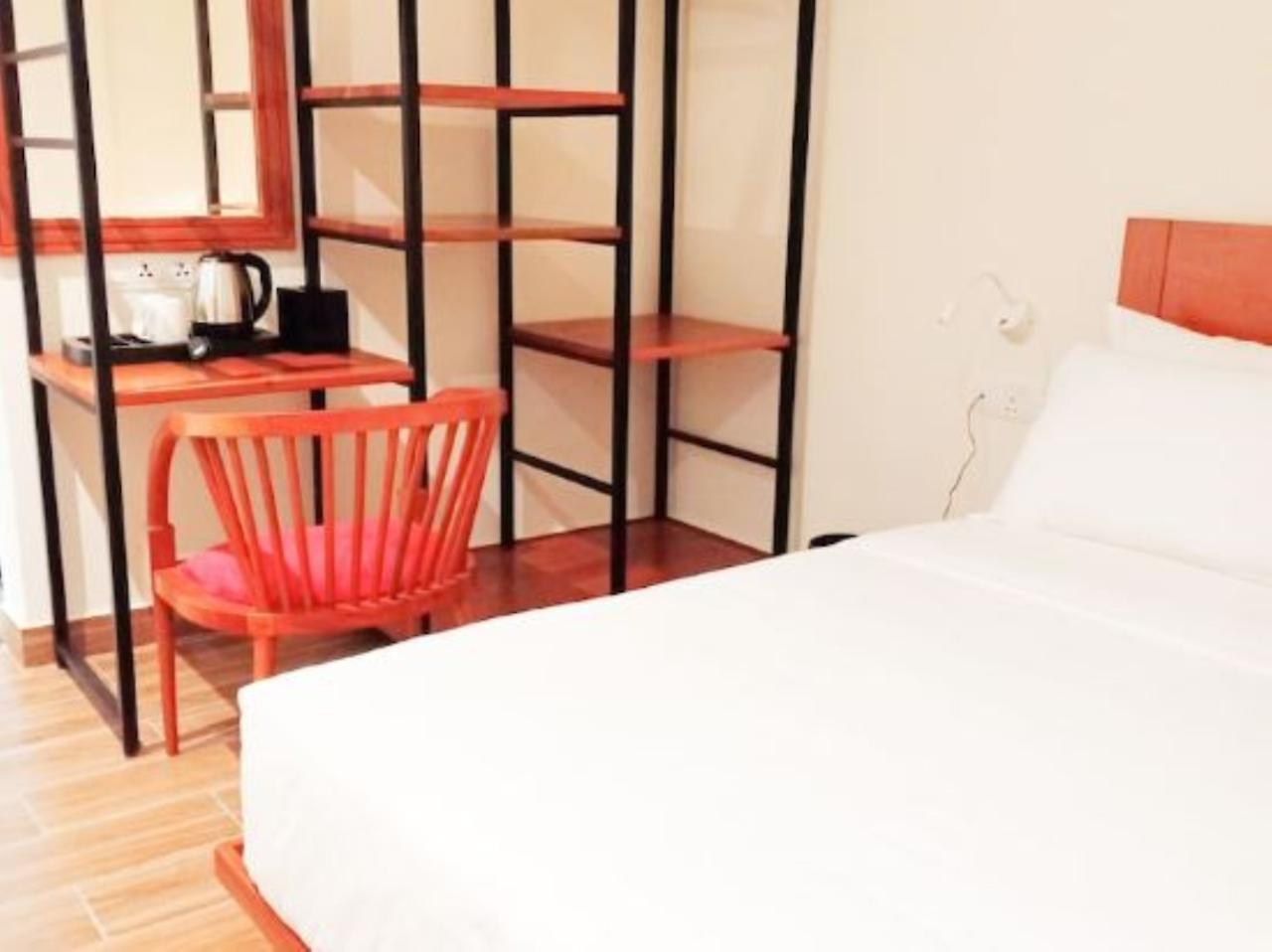 The Point Boutique Hotel Джохор-Бару Экстерьер фото